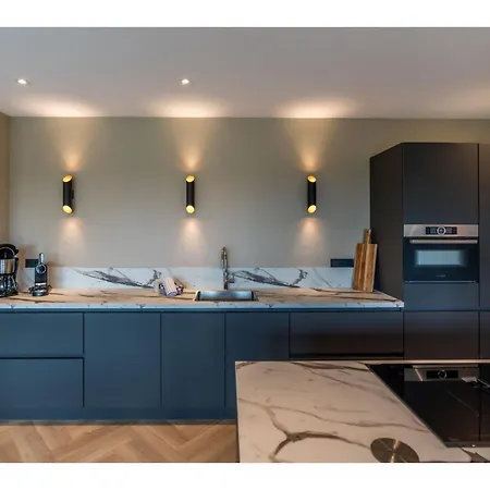 Modern 8 Person In Texel Vakantiehuis *